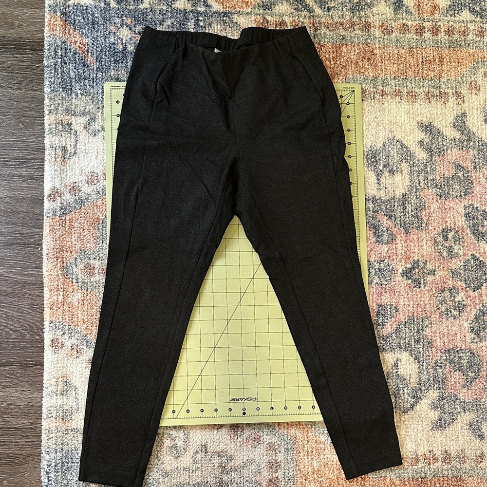 J. Jill women’s charcoal ponte leggings